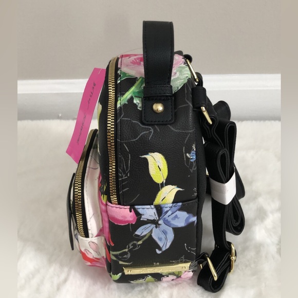 Betsey Johnson Kitsch Backpack Floral Doggy - Picture 2 of 3